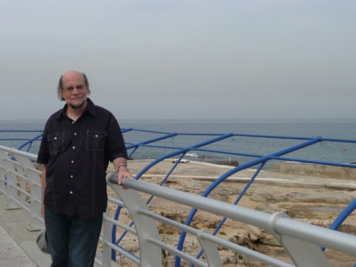 Denis Langlois sur la corniche de Beyrouth, 2012.